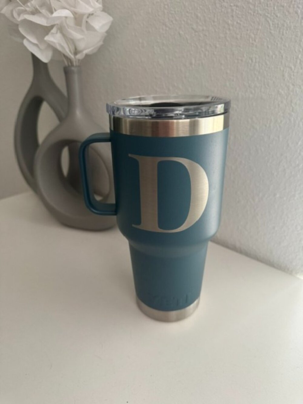 Yeti Rambler 30 oz.  - Customized with monogram "D"